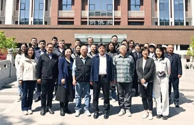 通州朝阳两地三个支社联合举办中国传媒大学校园参观和文化交流活动